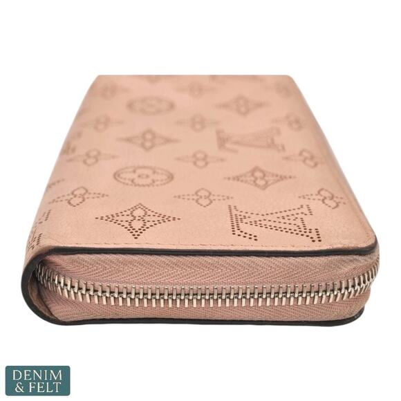 Louis Vuitton Pink Mahina Leather Zippy Wallet – Monogram Perforated, Authentic - Picture 6 of 16